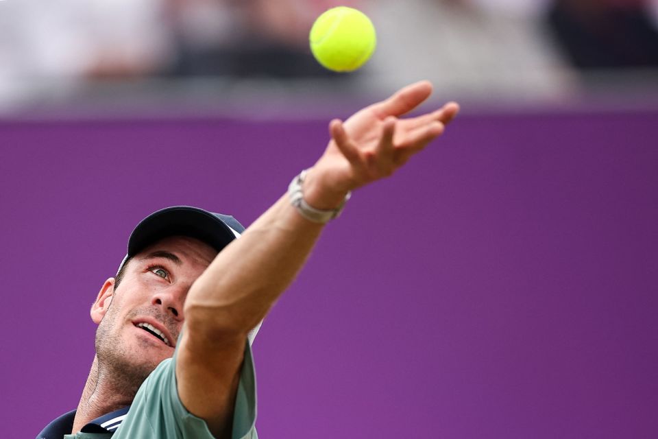 中保持稳定 中保持稳定