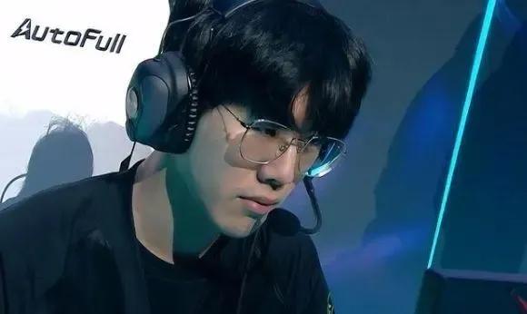 当版本偏向 当版本偏向